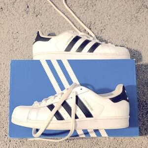 Adidas Superstar W Leather Sneakers 🌷